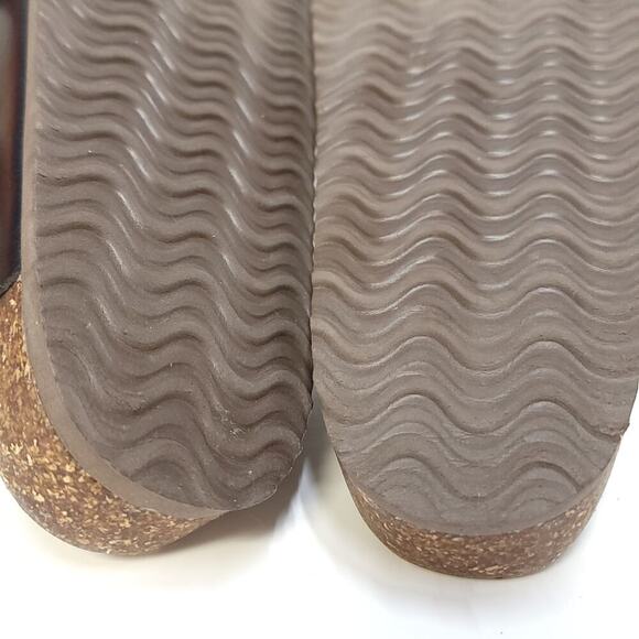 Time & Tru Black Sandals Size 9.5 Faux Leather Adjustable Buckle Slip-On Slide - Picture 11 of 12